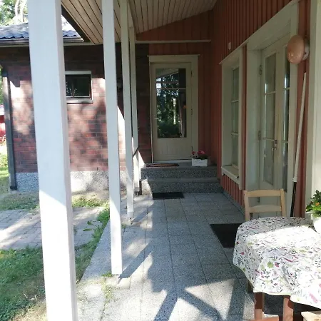 Accommodatie bij particulieren Rauhallinen Huone - Oma Puusauna & Terassi, Porvoo Porvoo